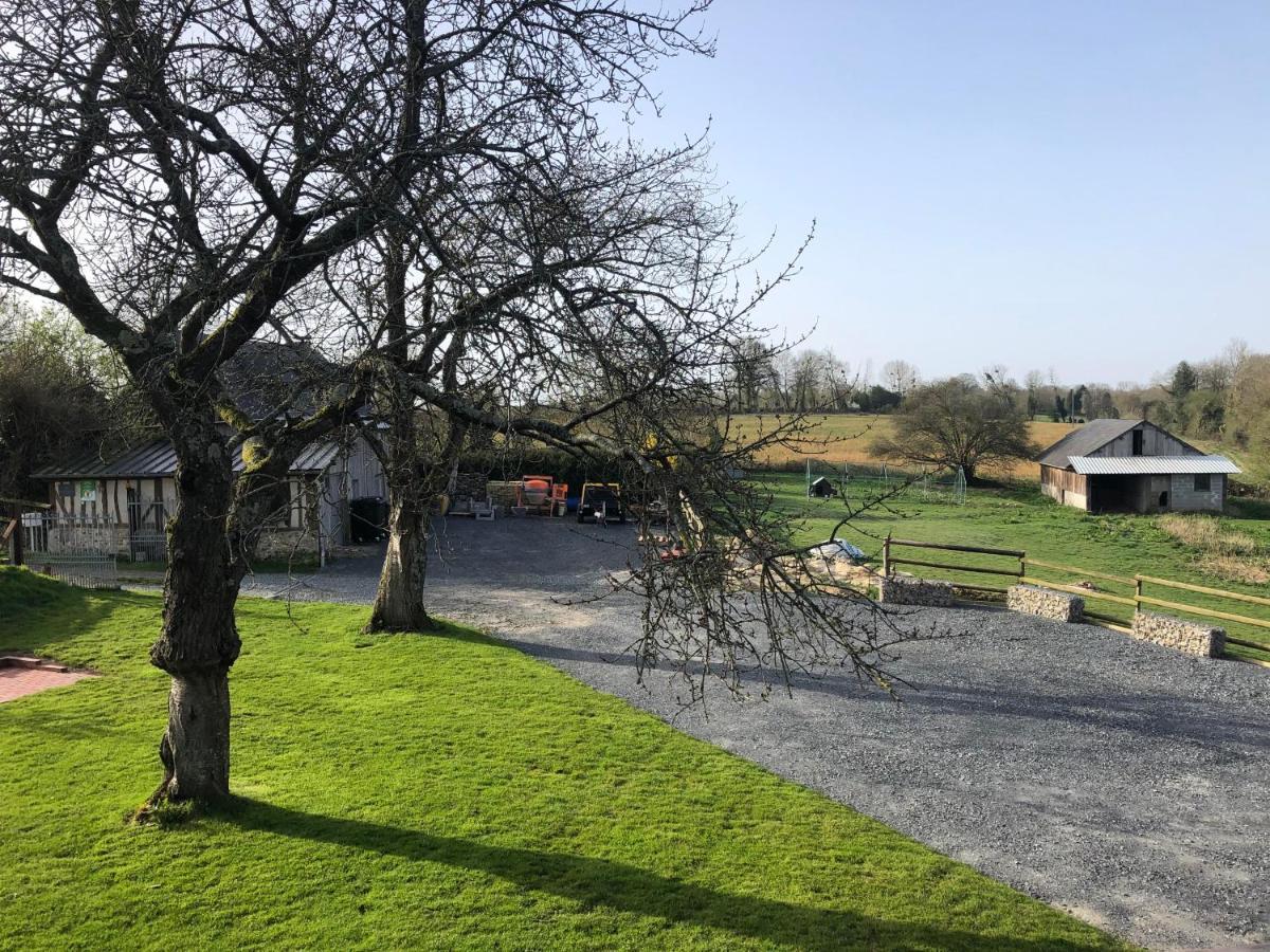L'Etable Aux Gites Du Val Genneville Exteriér fotografie